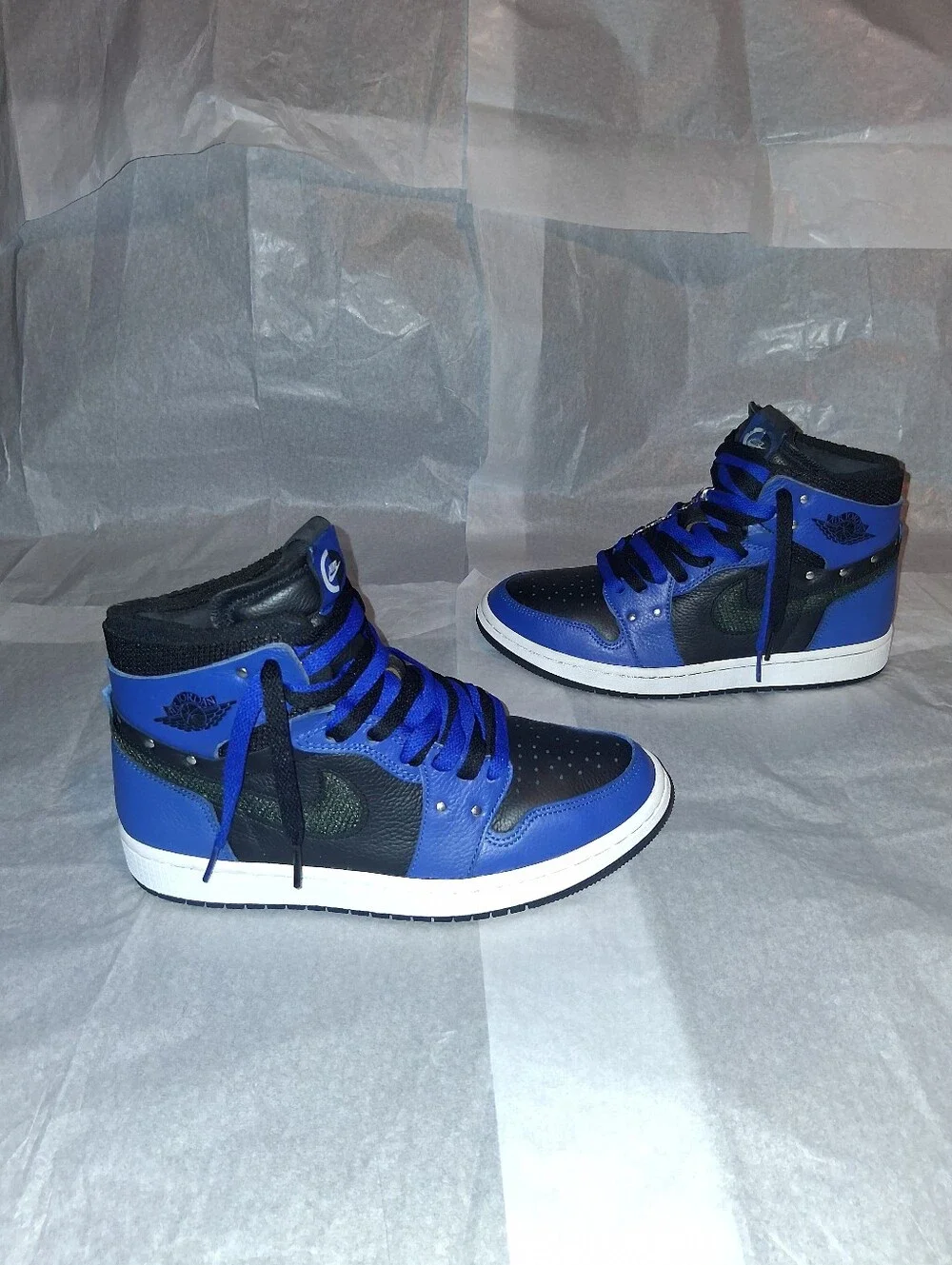 Jordan 1 Retro Sneakers Women 7.5